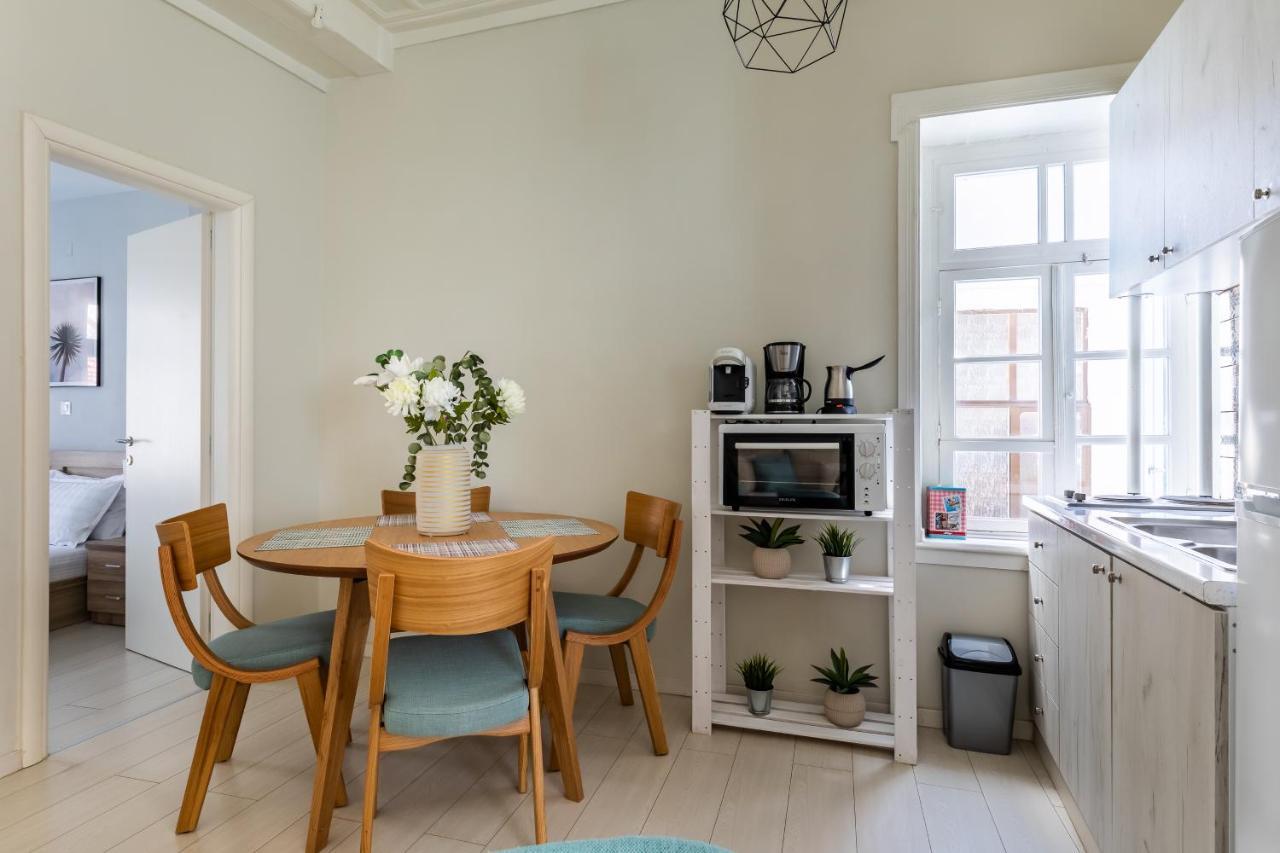 Helios Lovely Apartment Скопелос Екстер'єр фото