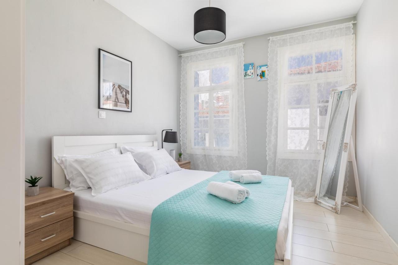 Helios Lovely Apartment Скопелос Екстер'єр фото