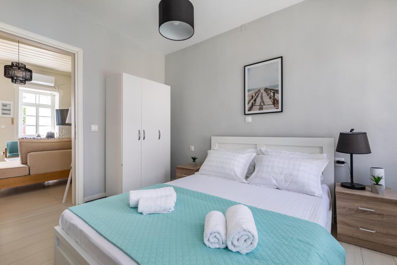 Helios Lovely Apartment Скопелос Екстер'єр фото