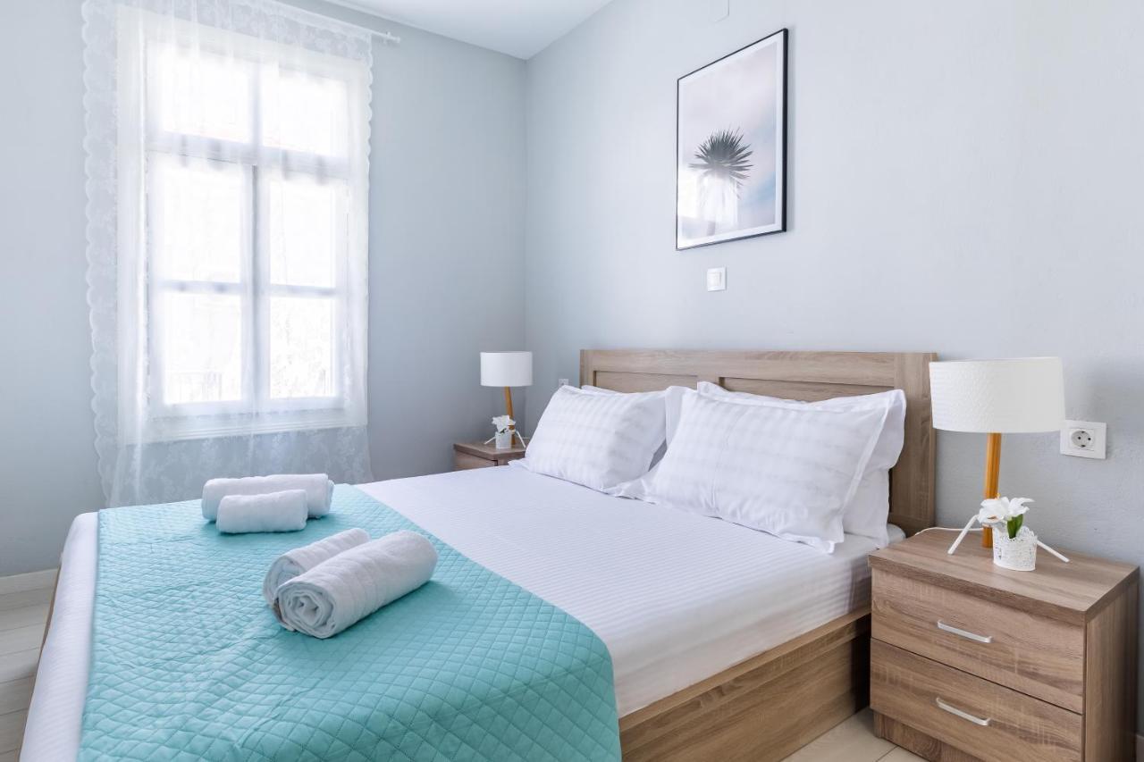 Helios Lovely Apartment Скопелос Екстер'єр фото