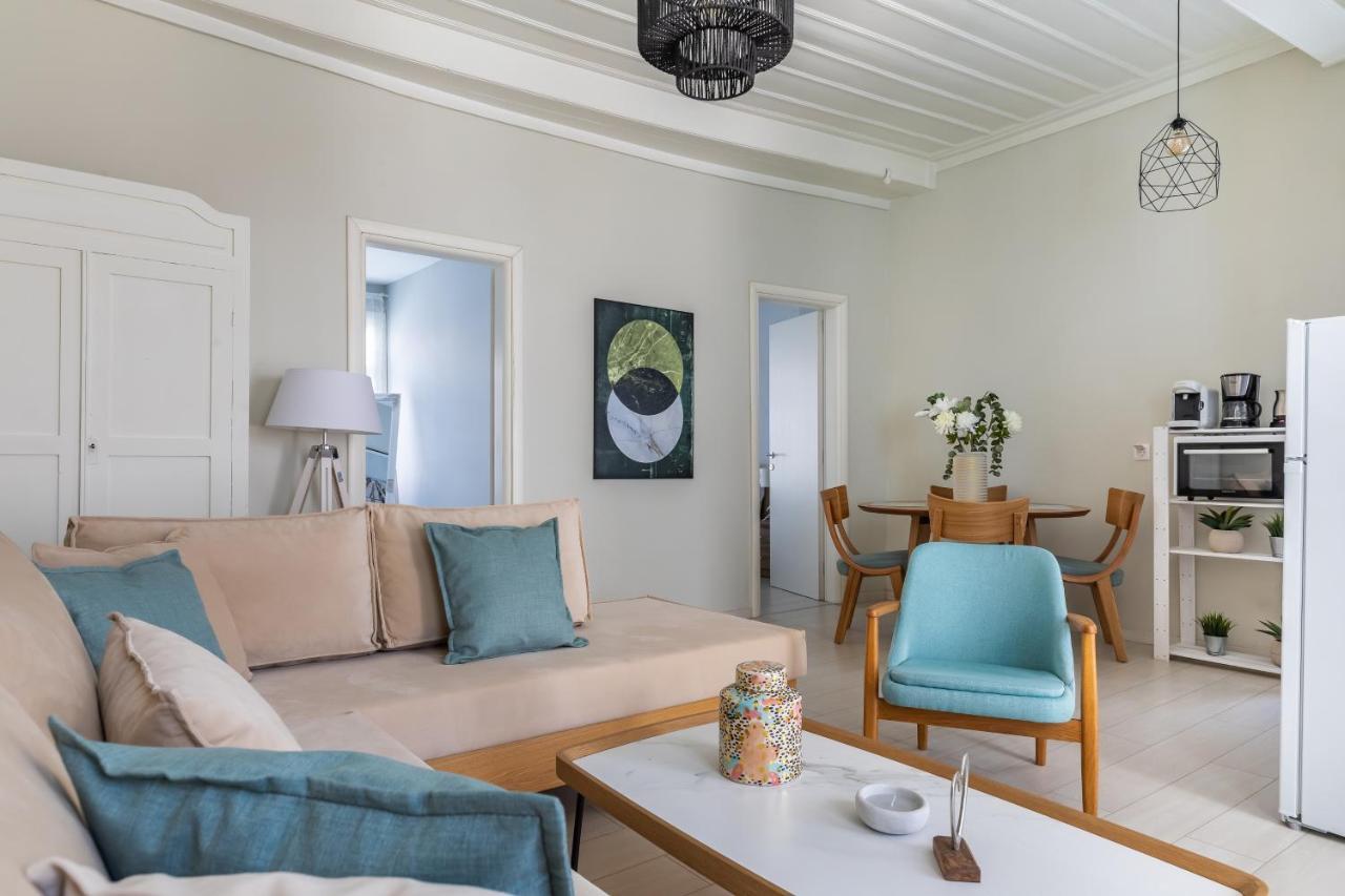 Helios Lovely Apartment Скопелос Екстер'єр фото
