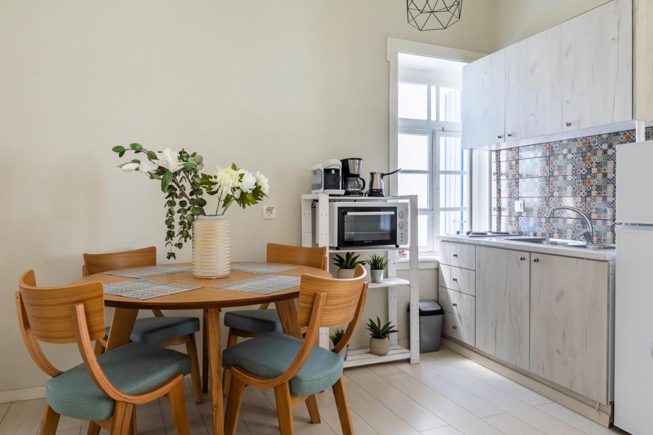 Helios Lovely Apartment Скопелос Екстер'єр фото